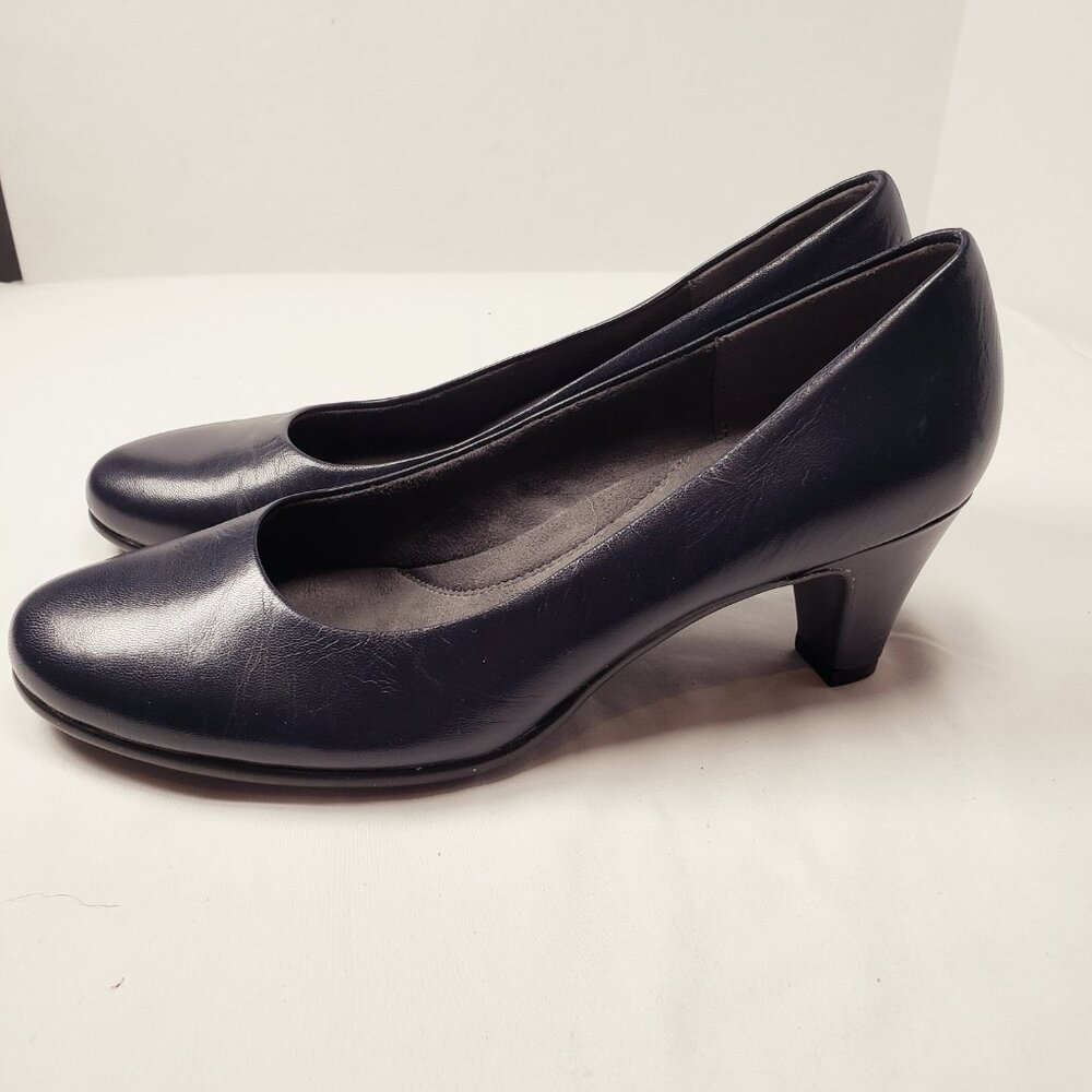 AEROSOLES Women's Navy Blue Heels - Picture 5 of 14
